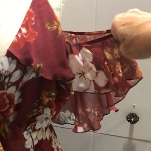 Nicholas flowy ruffle bottom dress with low v back and optional cap sleeve. NWOT